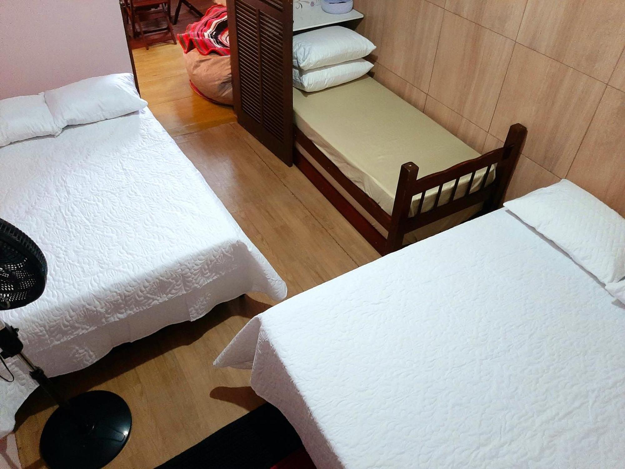 Hospedagem domiciliar Suites Particulares Edilson E Cilene *